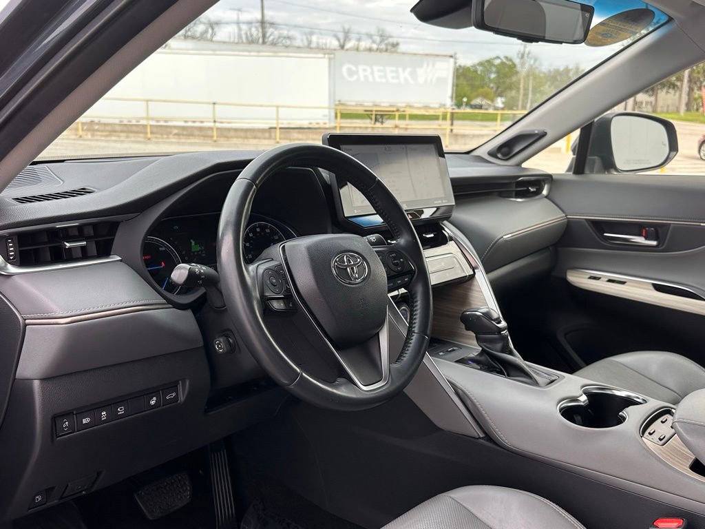 Used 2021 Toyota Venza Limited w/ Advanced Technology Package AWD/4WD image 10