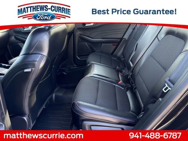 Certified 2025 Ford Escape ST-Line Elite image 12