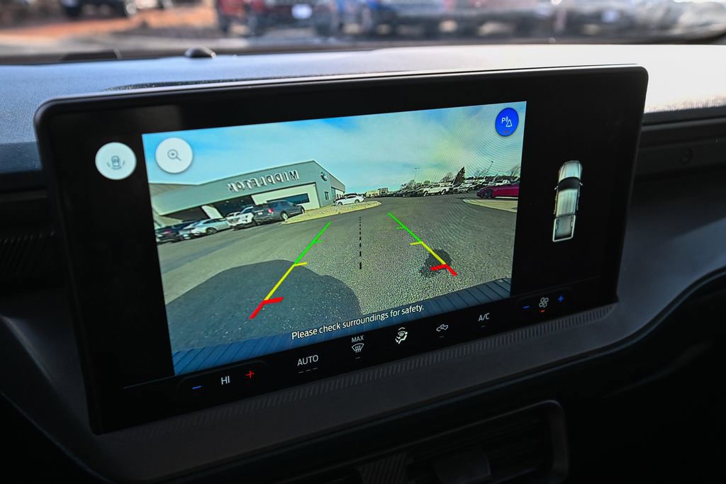 Certified 2025 Ford Maverick XL image 40