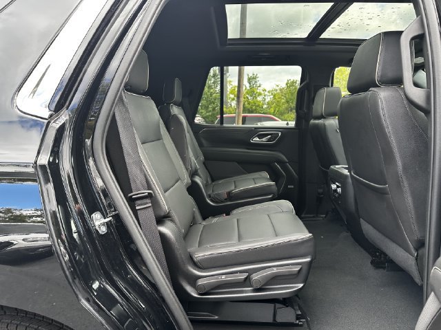 Used 2023 GMC Yukon SLT w/ SLT Premium Package AWD/4WD image 37