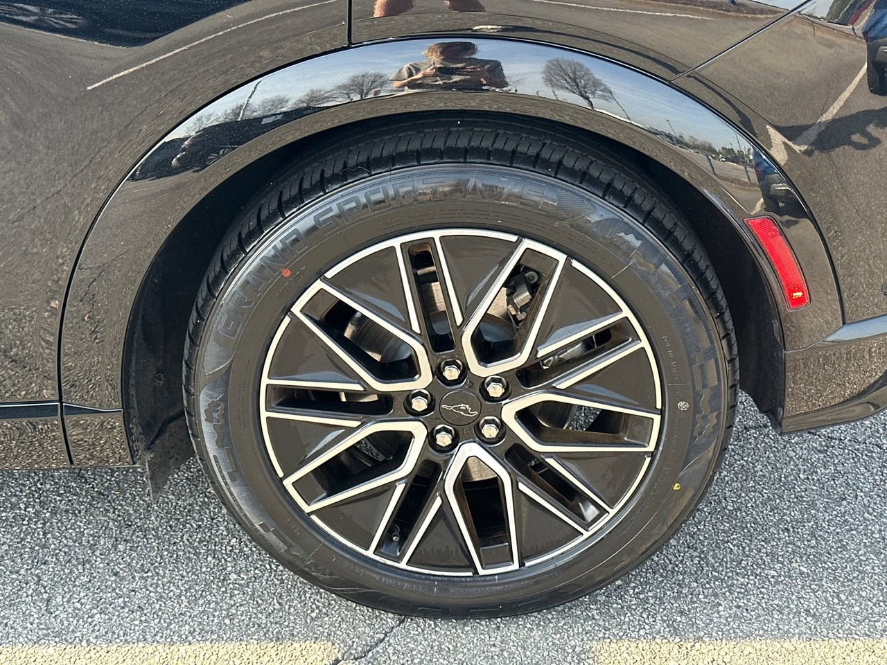 Certified 2024 Ford Mustang Mach-E Premium image 23