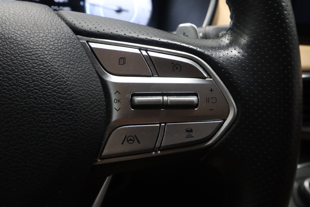 Used 2023 Hyundai Santa Fe Calligraphy AWD/4WD image 23