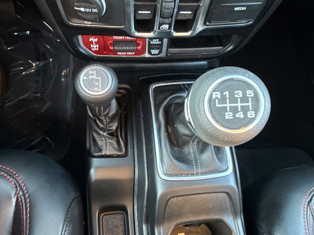 Used 2024 Jeep Wrangler Unlimited Rubicon AWD/4WD image 29