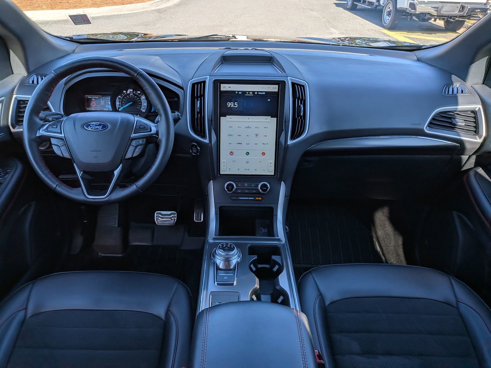 Certified 2024 Ford Edge ST-Line image 18