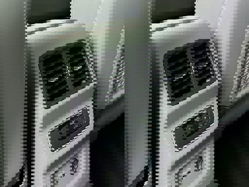 Used 2022 Audi Q5 2.0T Premium Plus image 16