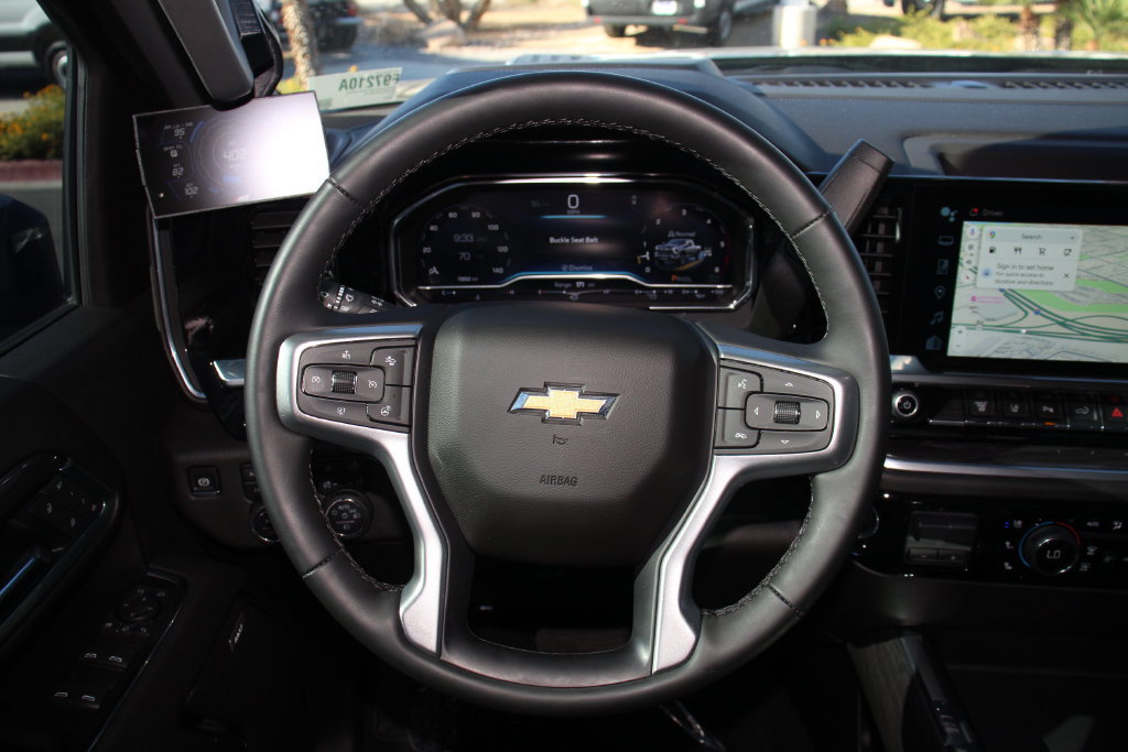 Used 2025 Chevrolet Silverado 2500 LTZ w/ LTZ Premium Package AWD/4WD image 16