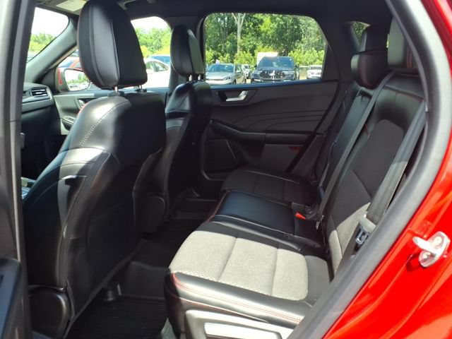 Certified 2024 Ford Escape ST-Line Elite AWD/4WD image 9