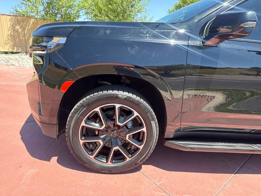 Used 2024 Chevrolet Tahoe RST w/ Luxury Package AWD/4WD image 40