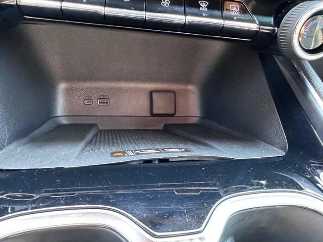 Used 2025 Chevrolet Traverse Z71 w/ Enhanced Driving Package AWD/4WD image 17