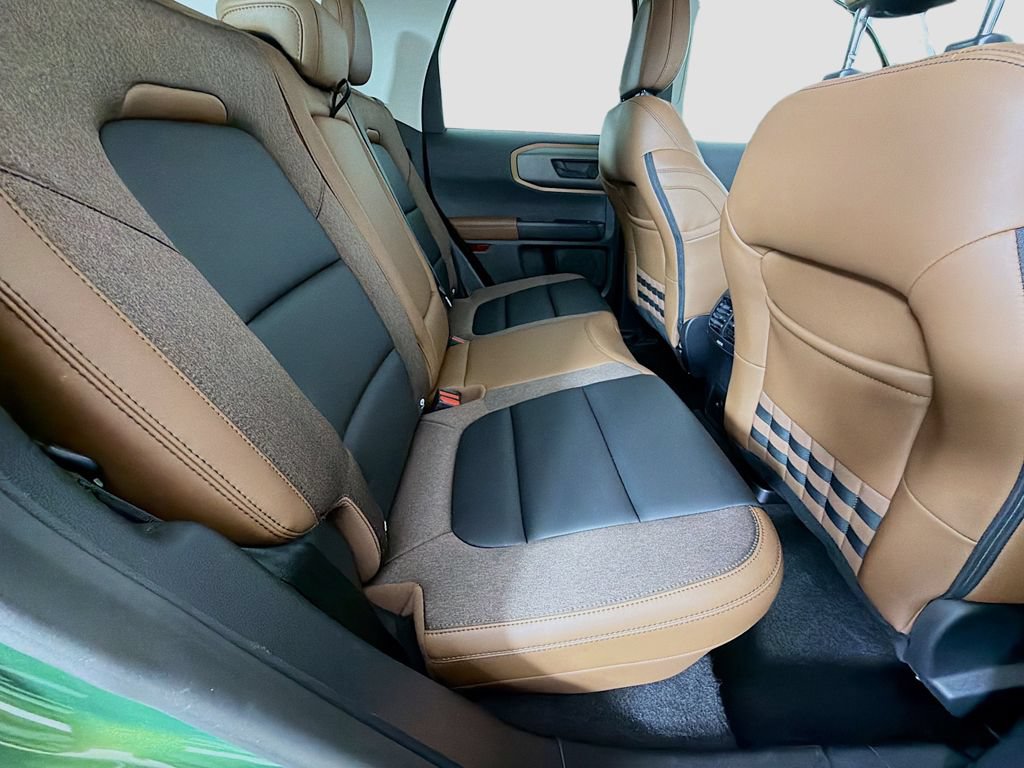 Certified 2025 Ford Bronco Sport Outer Banks w/ Outer Banks Tech Package+ AWD/4WD image 27