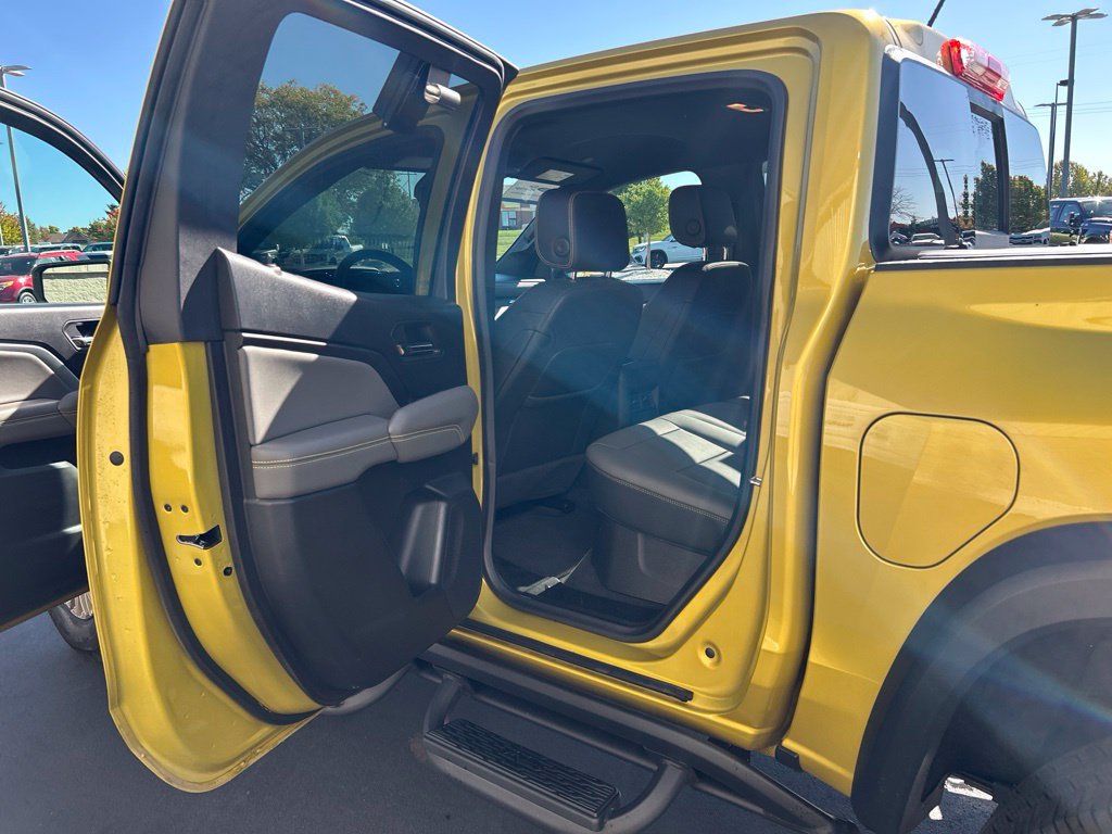 Used 2024 Chevrolet Colorado ZR2 w/ ZR2 Convenience Package III AWD/4WD image 26