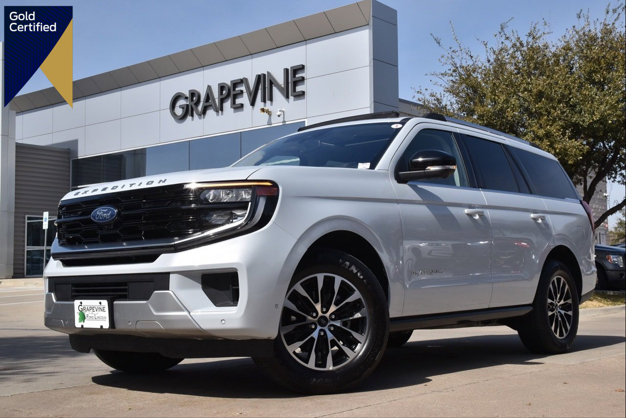 Certified 2025 Ford Expedition Platinum image 1
