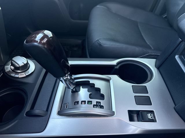 Used 2022 Toyota 4Runner Limited AWD/4WD image 20