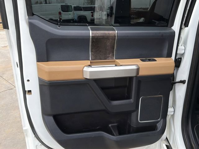 Certified 2022 Ford F350 Lariat w/ Lariat Value Package image 15