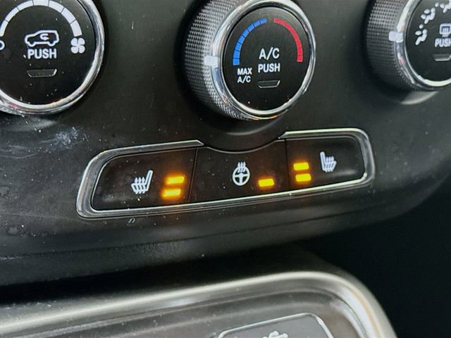 Used 2018 Jeep Compass Latitude w/ Cold Weather Group image 19