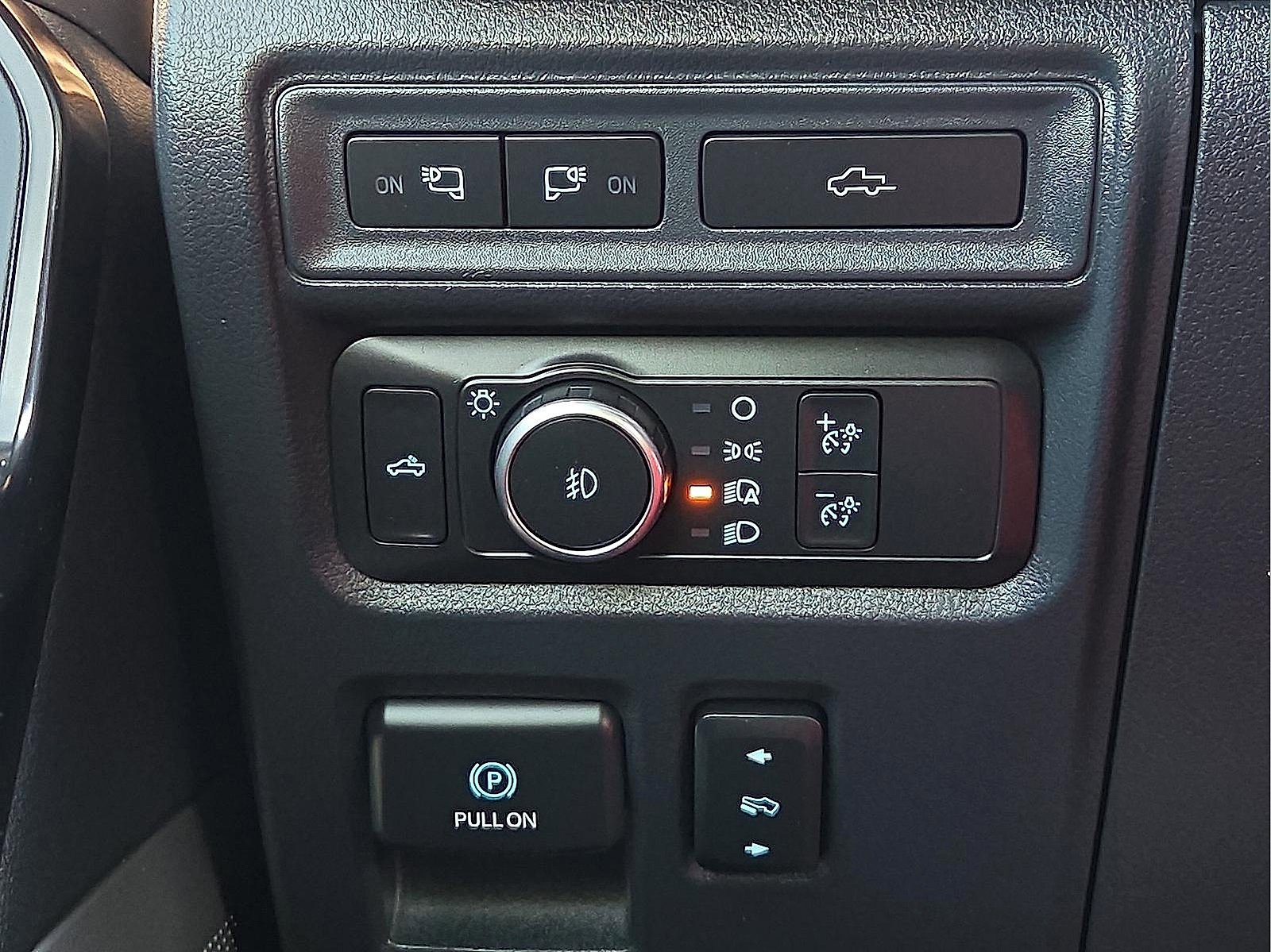 Certified 2022 Ford F150 Platinum w/ Equipment Group 701A High image 21