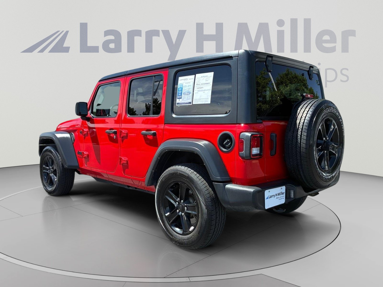 Used 2022 Jeep Wrangler Unlimited Sport AWD/4WD image 3