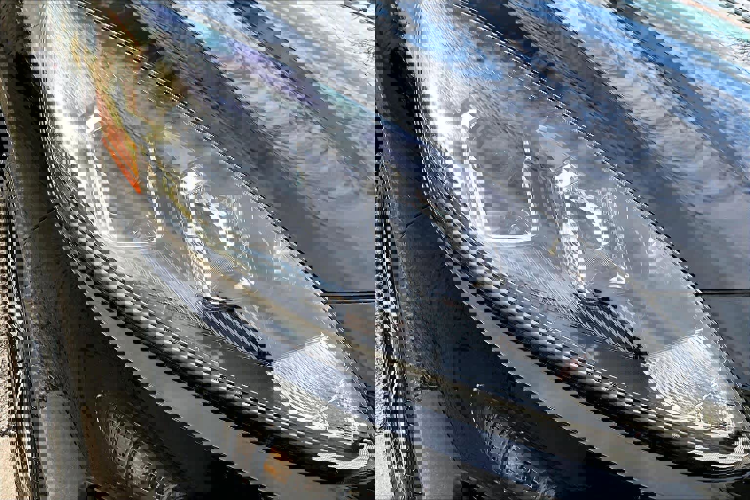 Certified 2021 Ford Escape SE w/ SE Sport Appearance Package image 28