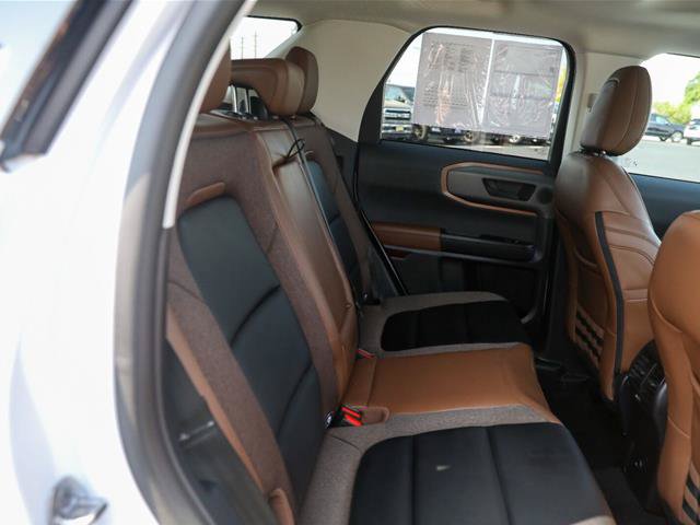 Certified 2025 Ford Bronco Sport Outer Banks w/ Outer Banks Tech Package+ AWD/4WD image 30