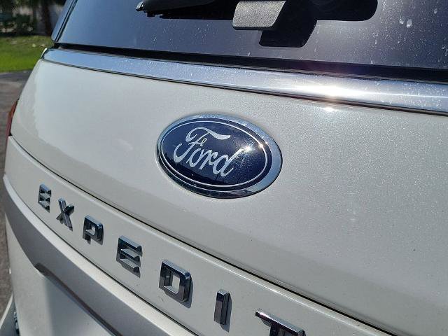 Certified 2023 Ford Expedition XLT RWD image 21