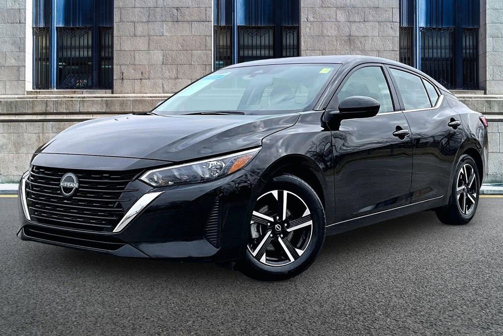 Used 2024 Nissan Sentra SV image 2