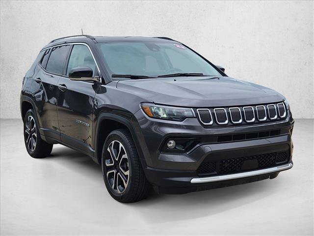 Used 2022 Jeep Compass Limited AWD/4WD image 3
