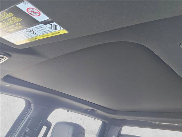 Used 2025 Toyota Tundra Platinum AWD/4WD image 26