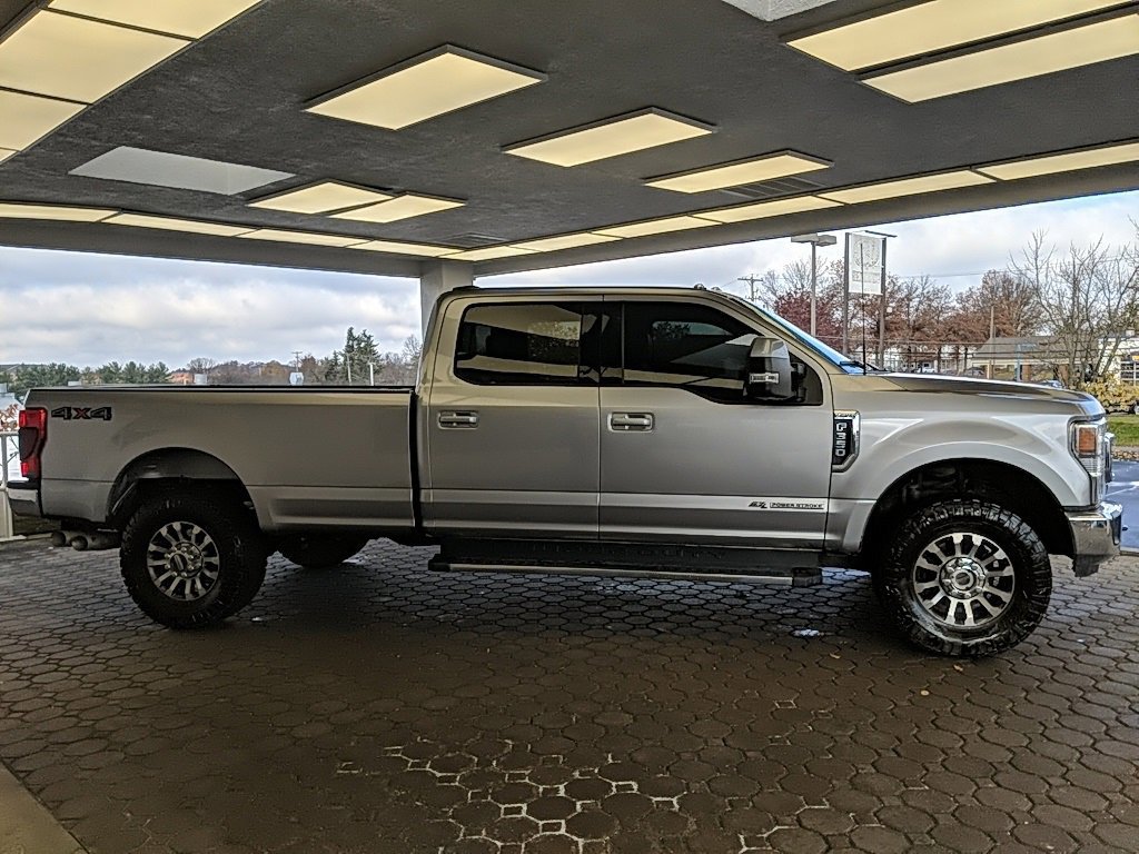Certified 2022 Ford F350 Lariat image 2
