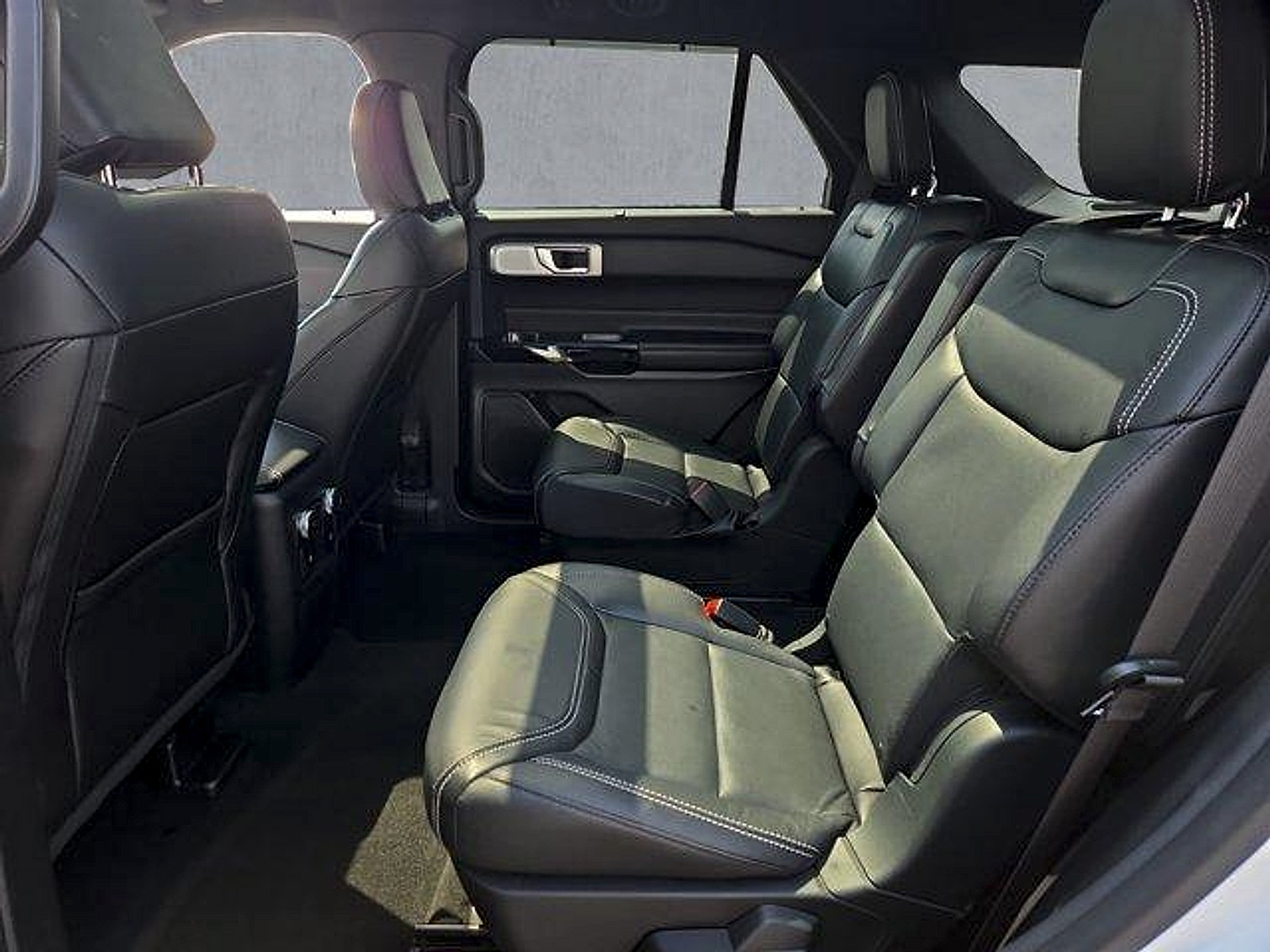 Certified 2022 Ford Explorer ST w/ Equipment Group 401A AWD/4WD image 23