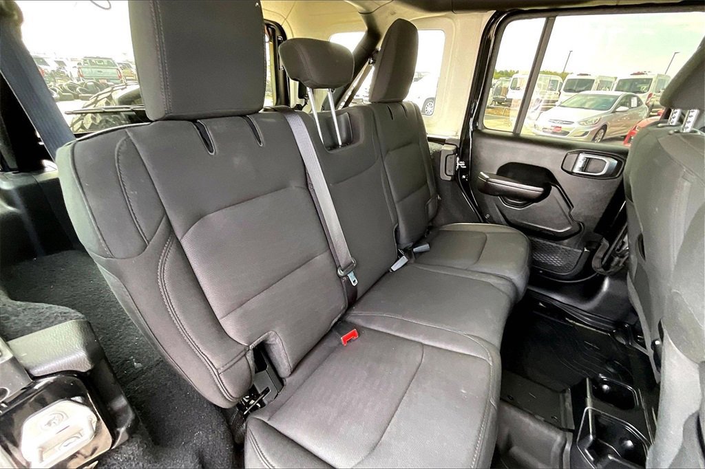 Used 2020 Jeep Wrangler Unlimited Sport image 21