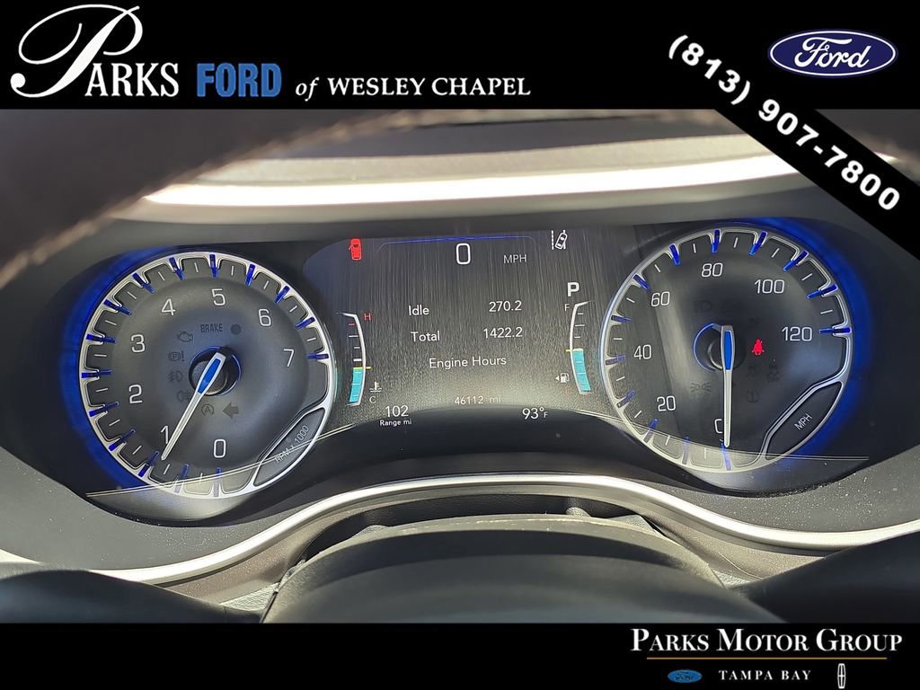 Used 2024 Chrysler Pacifica Touring-L FWD image 33