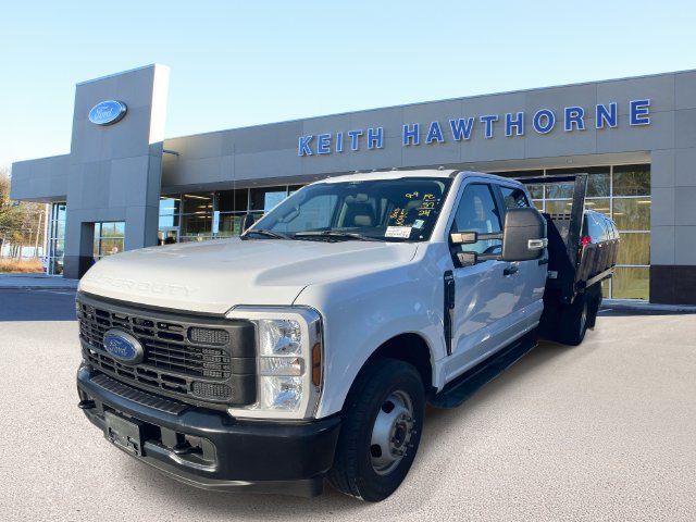 Certified 2024 Ford F350 XL RWD image 3