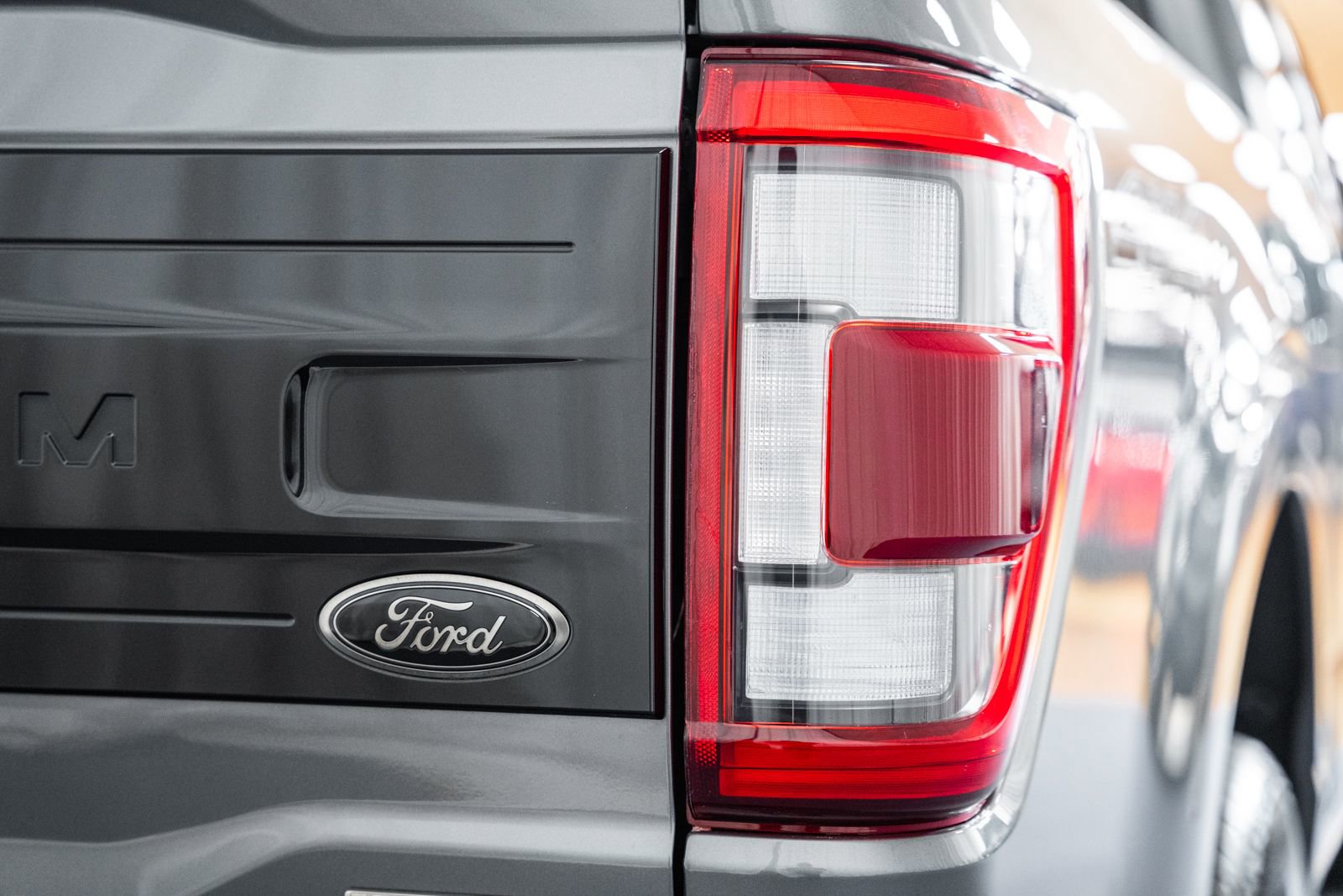 Certified 2023 Ford F150 Platinum w/ Max Trailer Tow Package image 23