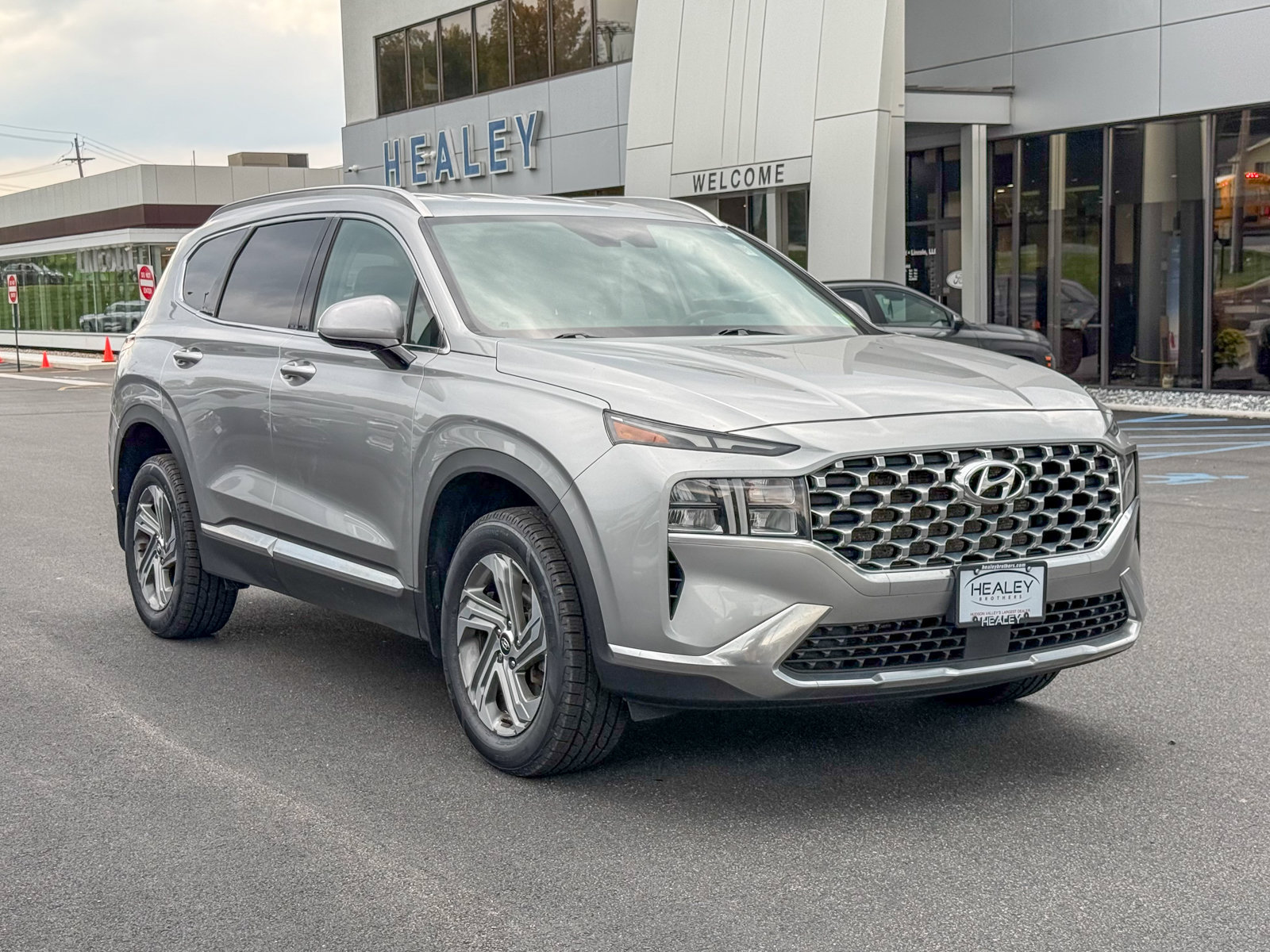 Used 2022 Hyundai Santa Fe SEL w/ Cargo Package