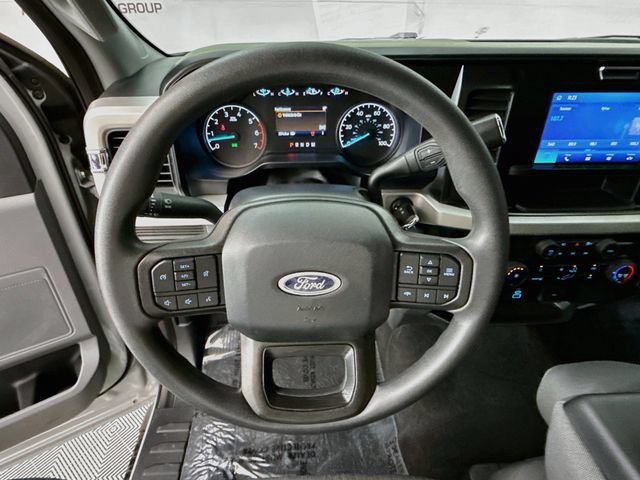 Certified 2025 Ford F250 XL w/ STX Appearance Package AWD/4WD image 11