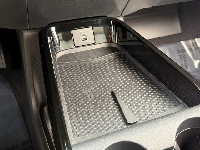 Certified 2025 Ford Mustang Mach-E Premium AWD/4WD image 21