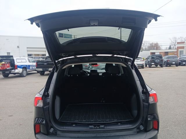 Certified 2022 Ford Escape SEL image 51