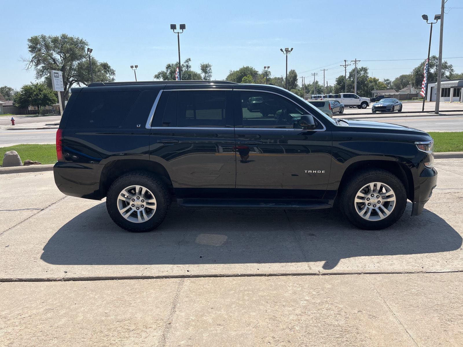Used 2019 Chevrolet Tahoe LT image 6