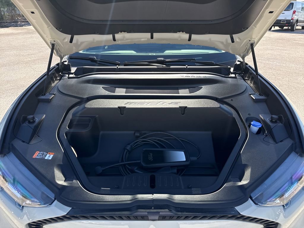 Certified 2025 Ford Mustang Mach-E Select image 30