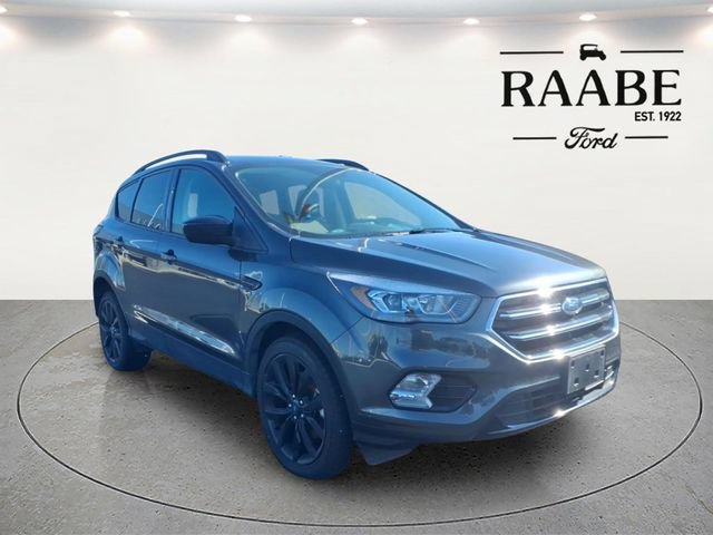 Certified 2018 Ford Escape SE w/ SE Sport Appearance Package AWD/4WD image 7