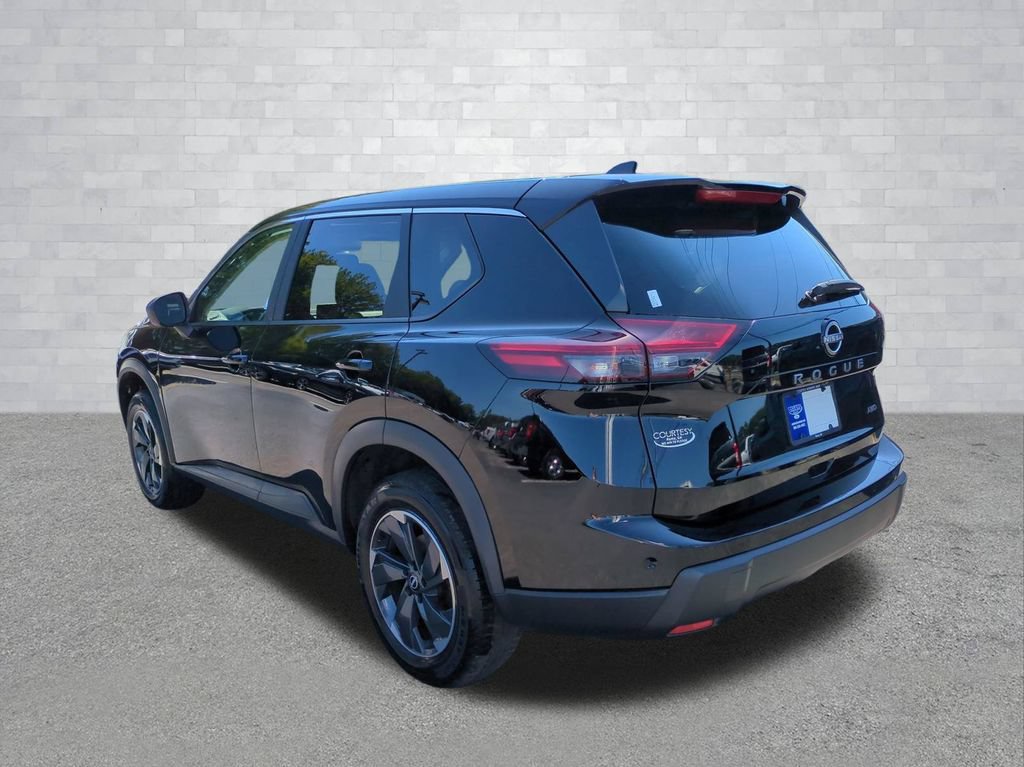 Used 2025 Nissan Rogue SV AWD/4WD image 7