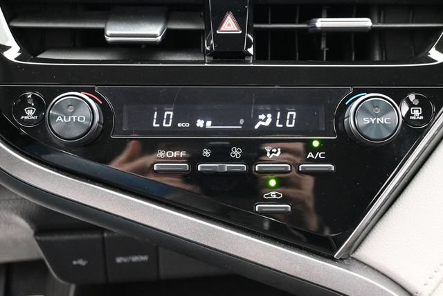 Used 2024 Toyota Camry LE FWD image 21