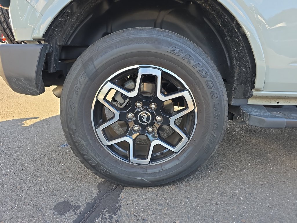 Certified 2022 Ford Bronco Outer Banks AWD/4WD image 12