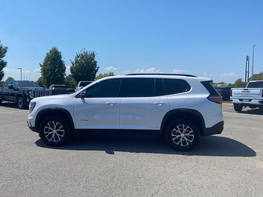 Used 2025 GMC Acadia AT4 AWD/4WD image 12