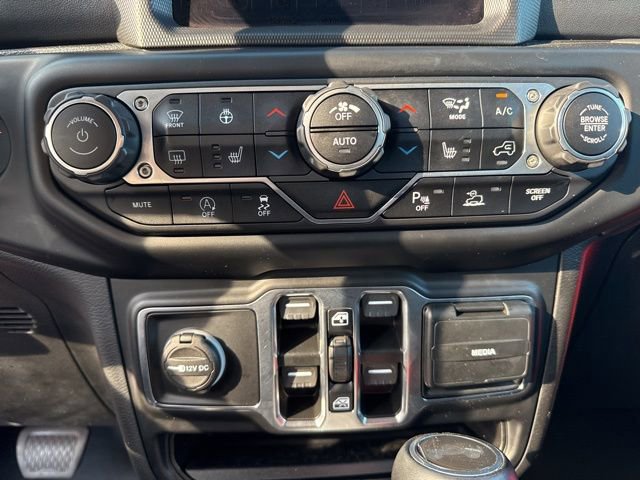 Used 2021 Jeep Wrangler Unlimited Sahara image 19