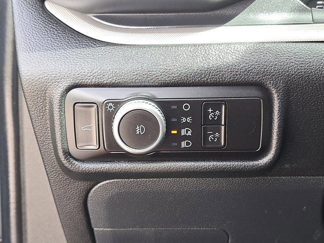 Certified 2023 Ford Explorer XLT w/ Equipment Group 202A image 25