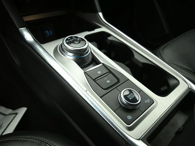 Certified 2022 Ford Explorer XLT w/ Equipment Group 202A image 30