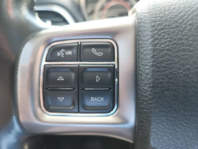Used 2020 Dodge Journey Crossroad FWD image 39