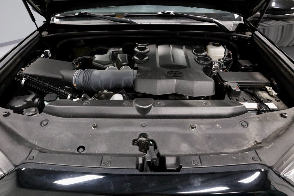 Used 2023 Toyota 4Runner Limited image 17