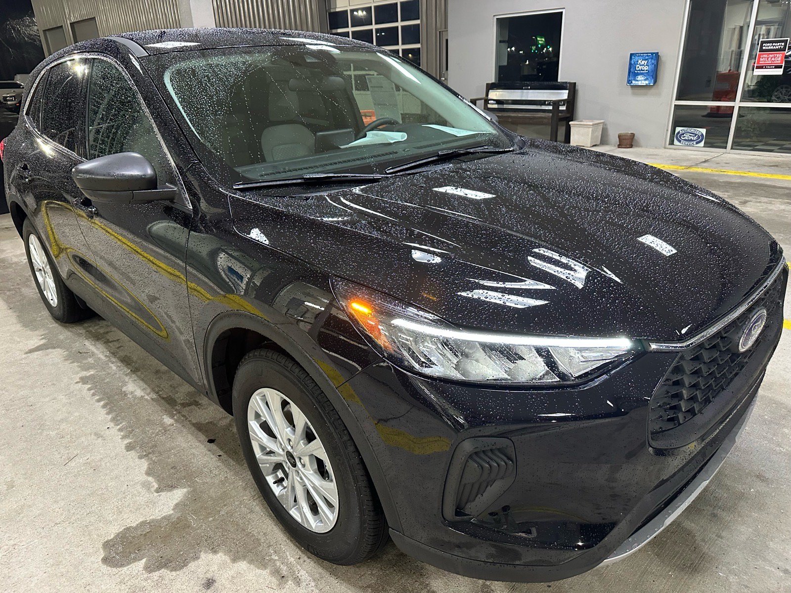 Certified 2024 Ford Escape Active FWD image 9